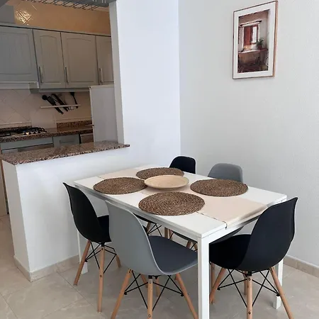 Lägenhet Modern Pool Clr *